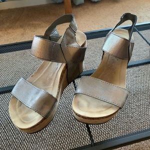 Pierre Dumas Wedges